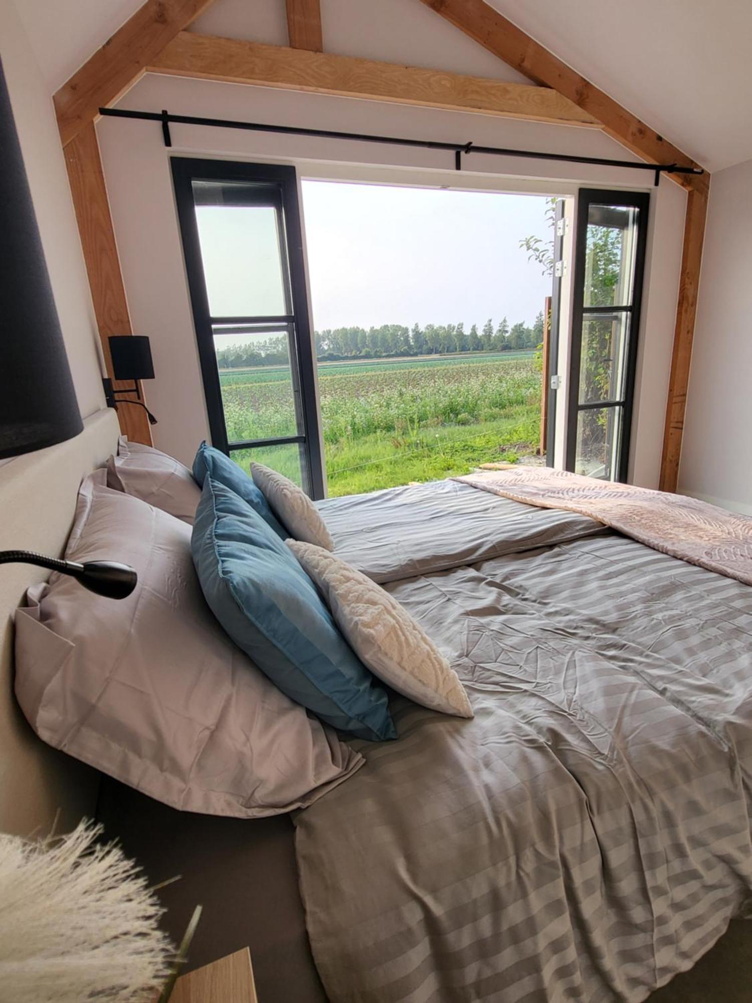 Huisje Mina Vrouwenpolder Luaran gambar