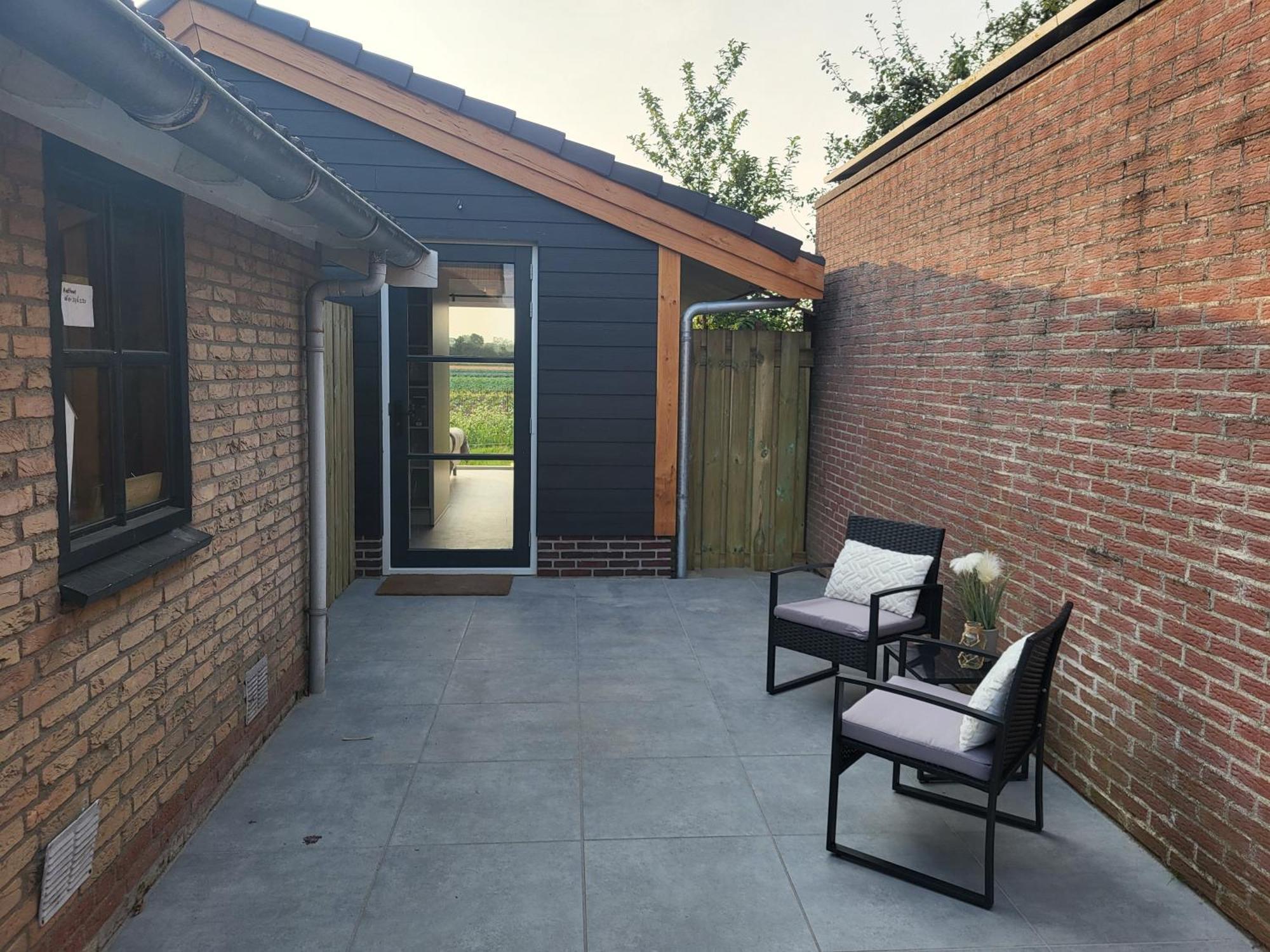 Huisje Mina Vrouwenpolder Luaran gambar